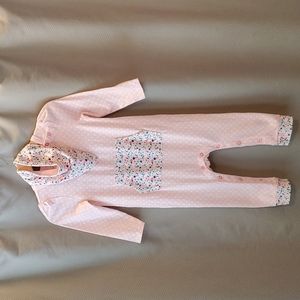 Infant romper with matching bandana bib